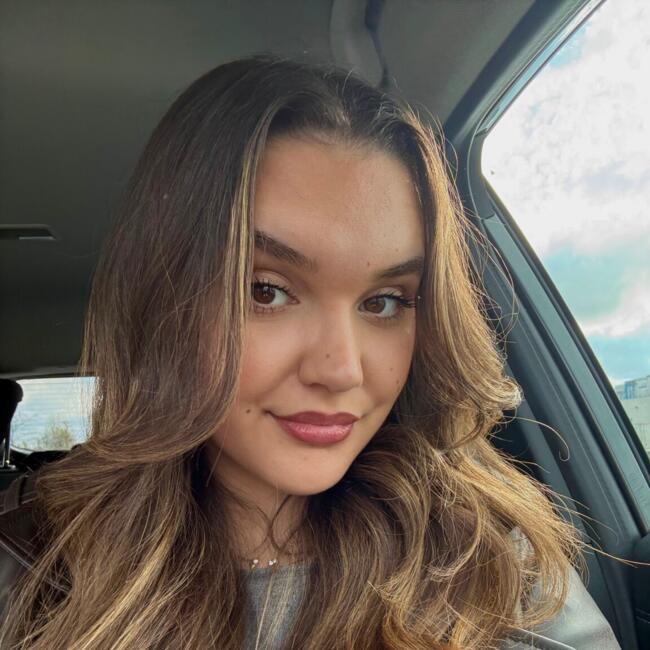 Babysitter in Oostkamp: Thalisa