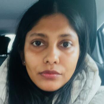 Babysitter in Felino: Manisha