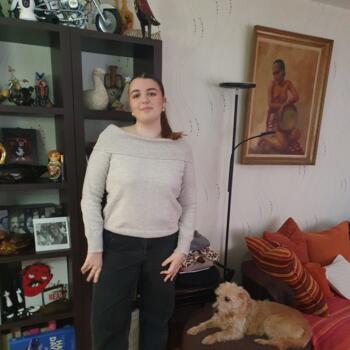 Babysitter in Reims: Kiara