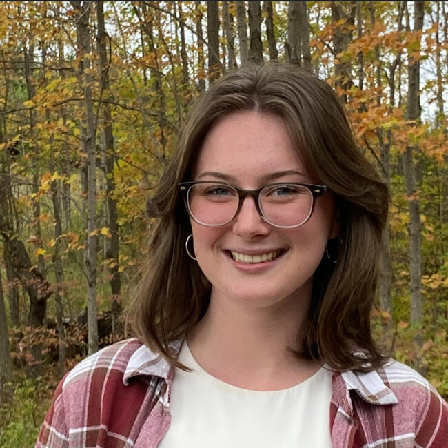 Babysitter in Guelph: Charlotte