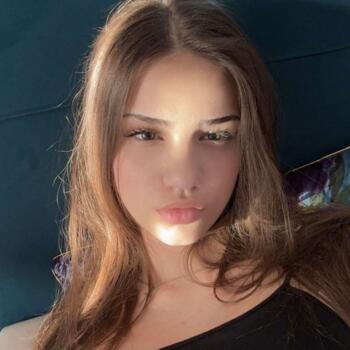 Babysitter in Smrjene: Lorena