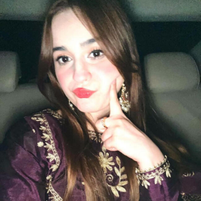 جليسة أطفال في مدينة الكويت: Jamila