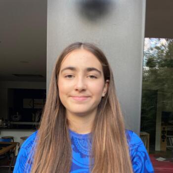 Babysitter in Nantes: Eve