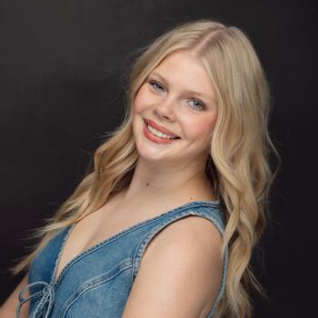 Babysitter Phoenix: Alyssa