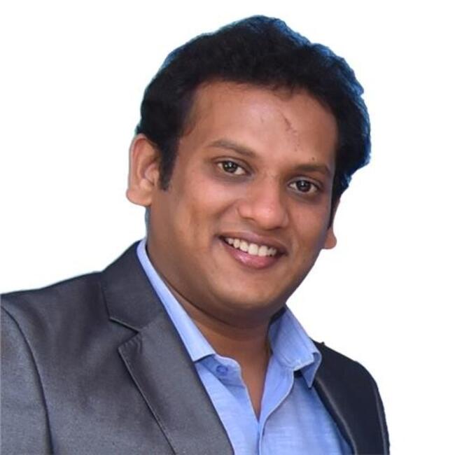 हैदराबाद में बेबीसिटिंग की नौकरी: Vinayaka