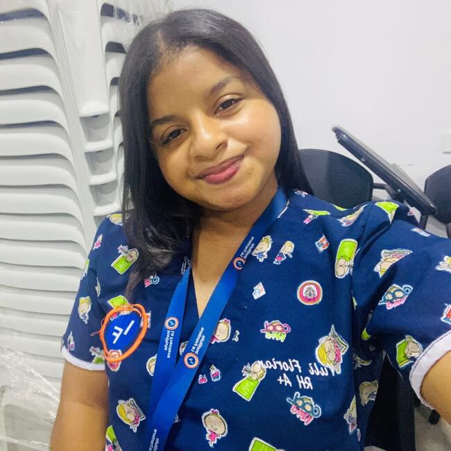 Babysitting job in Ourense: Yuli Vanessa