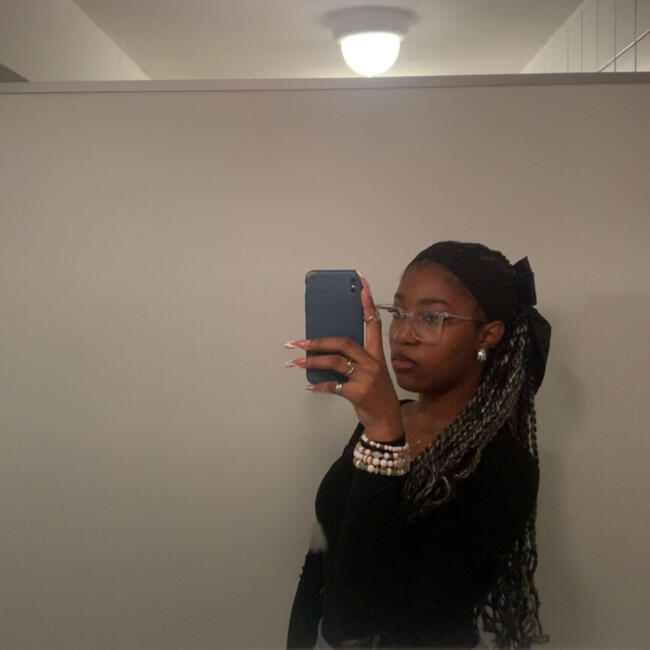 Babysitter in Hagen (Nordrhein-Westfalen): Pernelle