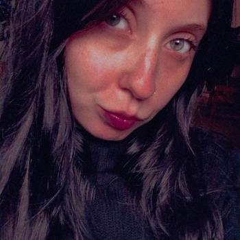 Babysitter in San Fernando: Brenda