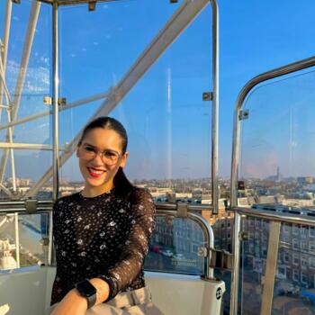 Babysitter in Torres Novas: Bruna