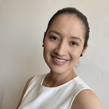 Niñera Puembo (Pichincha): Patricia