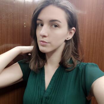 Babysitter in Budapest: Edina