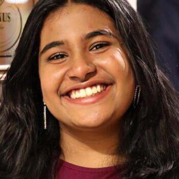 Babysitter in Kloten: Diya