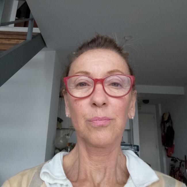 Niñera en San Fernando: Claudia