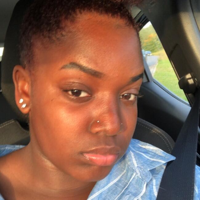 Babysitter in Saint-Laurent-en-Grandvaux: Lauryne