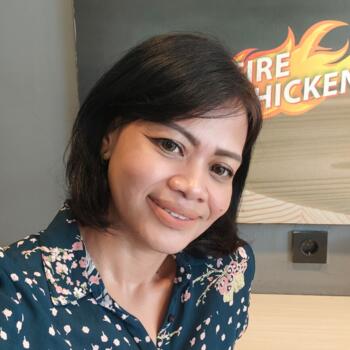 Babysitter di Tangerang Selatan: Ratna