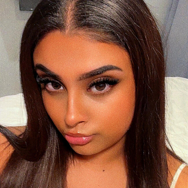 Babysitter in Uxbridge: Nikita