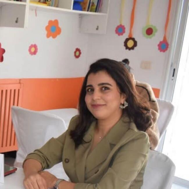 Babysitter in Tunis: Sabrine