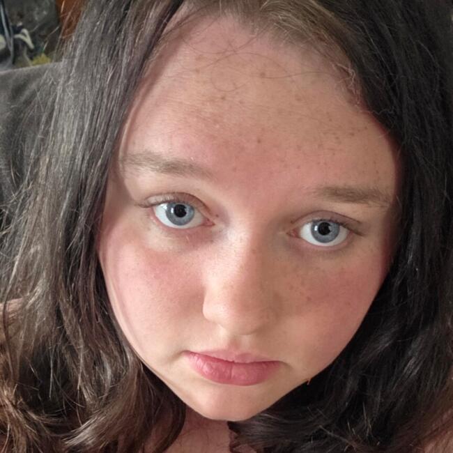 Babysitter in Torrington: Sage