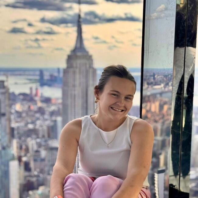 Babysitter in Cercoux: Léa