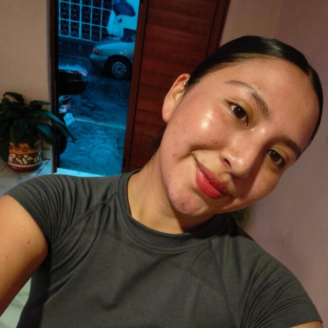 Niñera en Coatepec: Flor