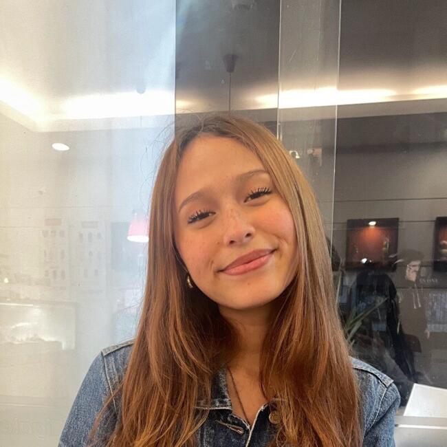 Babysitter in Montevideo: Adriana valentina