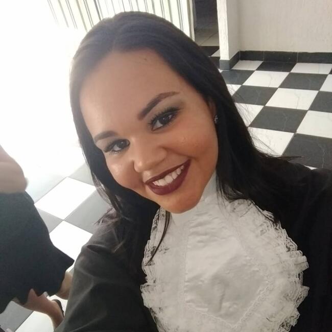 Babysitter in Dois Irmãos (Rio Grande do Sul): Laura cecilia