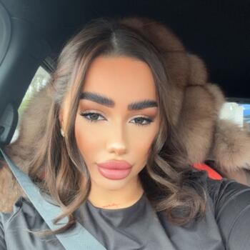 Babysitter in Montreal: Shaymae