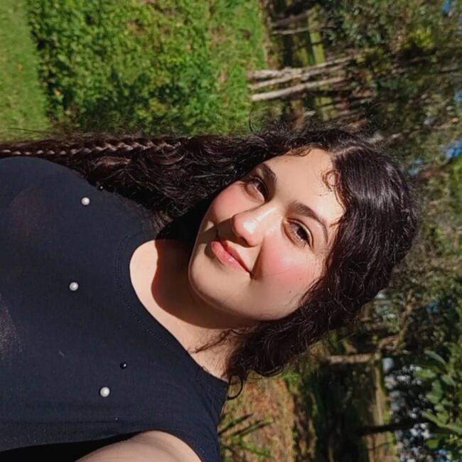 Babá em Araquari: Izabelly