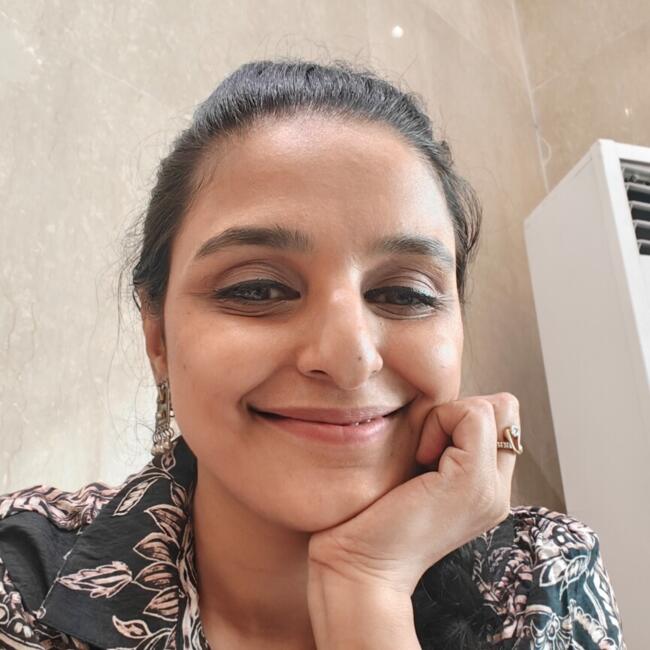 Babysitting job in Delhi: Saksshi
