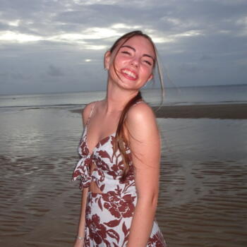 Babysitter Perth: Leah