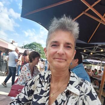 Babysitter Saint-Nicolas (Wallonie): Marie-christine
