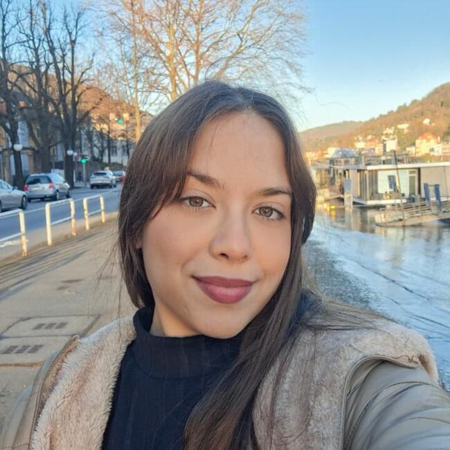 Babysitter in Natal: Catarina