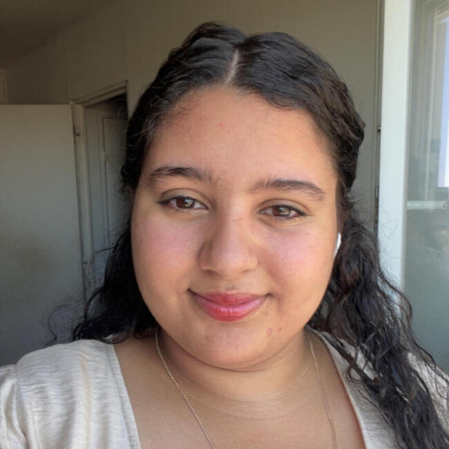 Babysitter in Avignon: Neïla