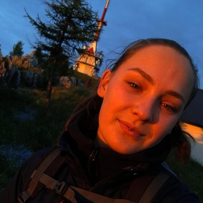 Varuška v Spodnji Razbor: Manca