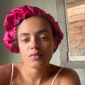 Babysitting job in Aparecida de Goiânia: babysitting job Kailany