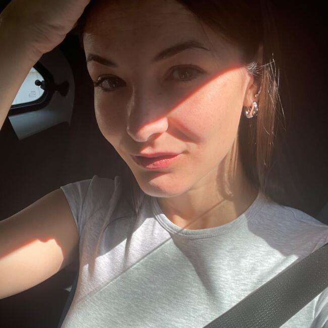 Babysitter a Albino: Elisa