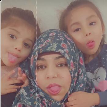 Parent Leicester: Mariam