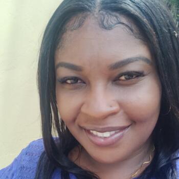 Babysitter in Montego Bay: Christine