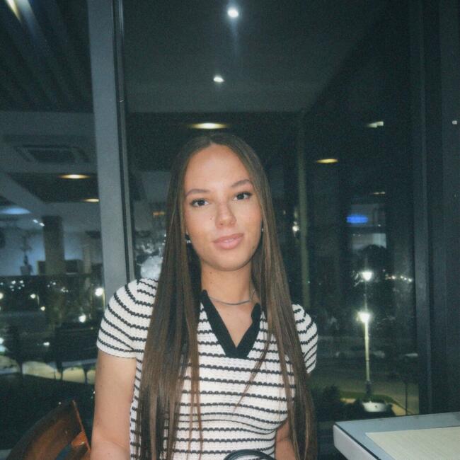 Canguro en Almería: Sara