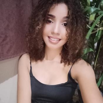 Babá em Campos dos Goytacazes: Thais