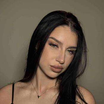 Babysitter in Marghita: Vivi