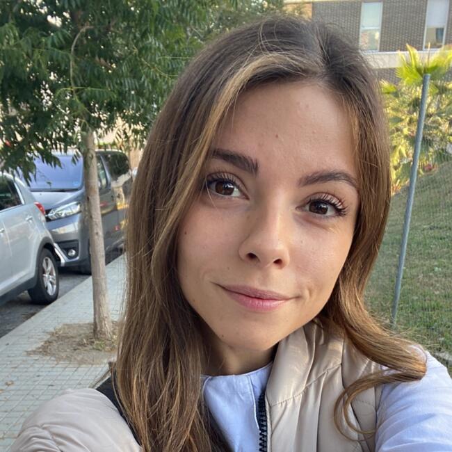 Canguro en Mataró: Claudia