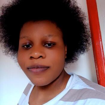 Babysitter in Blouberg (Western Cape): Chichi