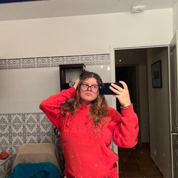 Babysitter in Marseille: Deeva