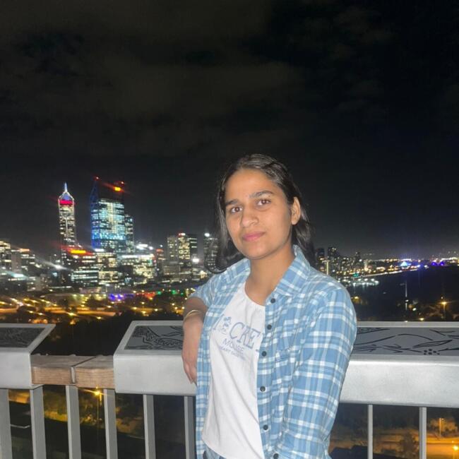 Babysitter in Perth: Aishveen