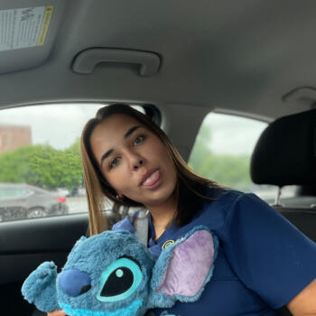 Babysitter in Crouse: Riley