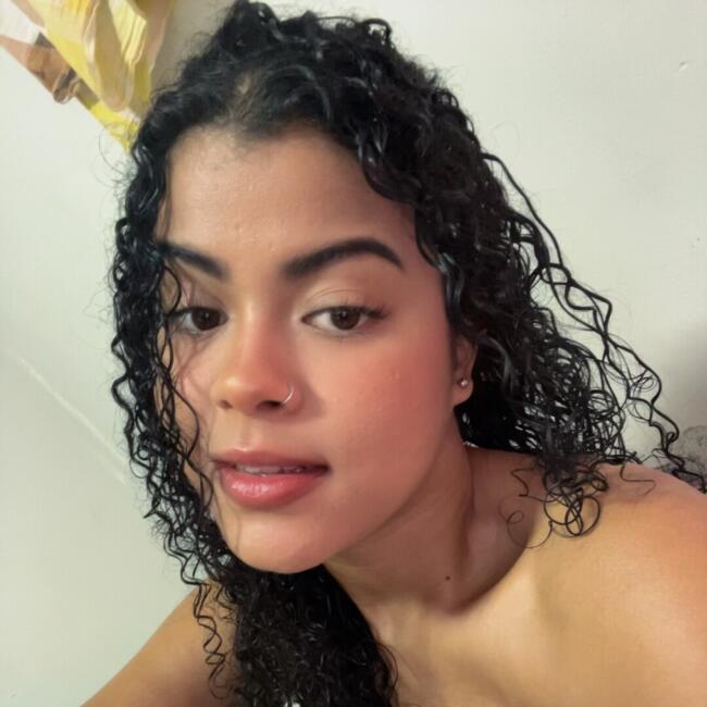 Babá em Cuiabá: Fran