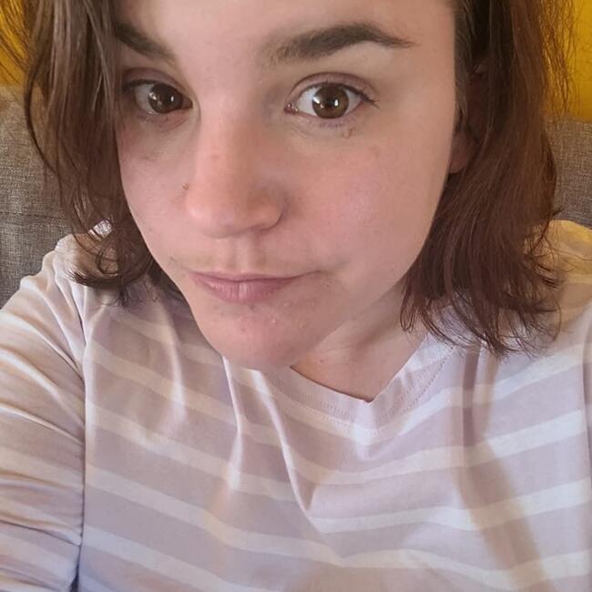 Babysitter in Castres-sur-l'Agout: Marion