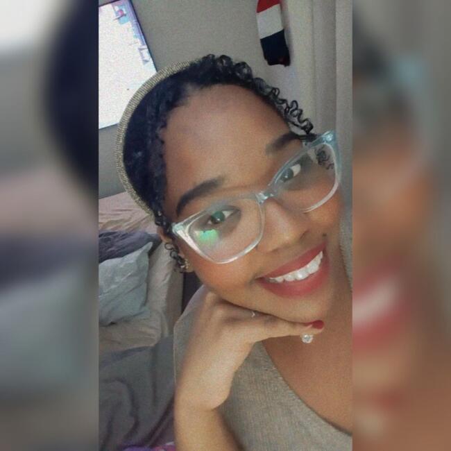 Babysitter in Santo Domingo: Jasmin