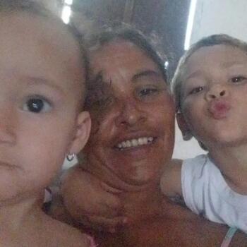 Babá em Campina Grande: Ana